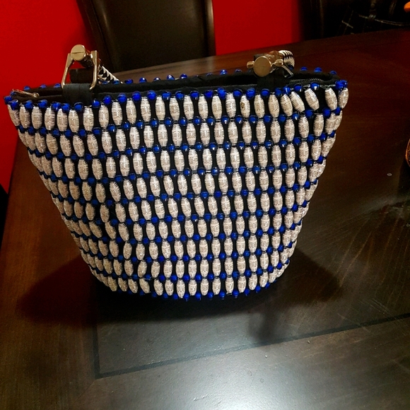 Beaded White and Blue Handbag - Picture 5 of 6